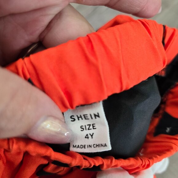 Pebbles Flintstone Costume Skirt With Attached Bone Accessory Size 4t halloween - Picture 3 of 4